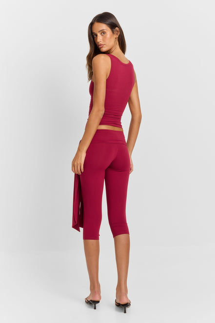Elvira Capri Red