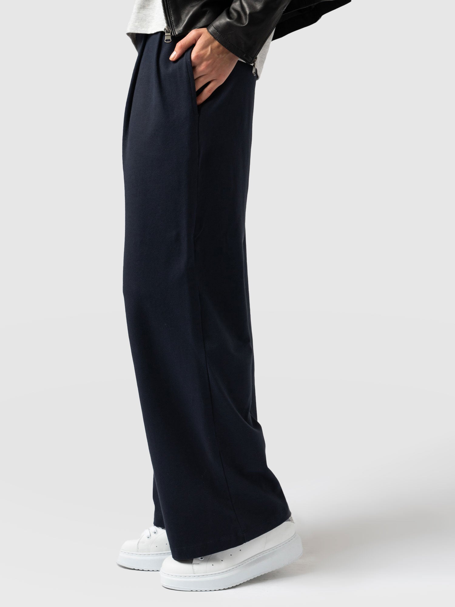 Camden Wide Leg Pant - Navy