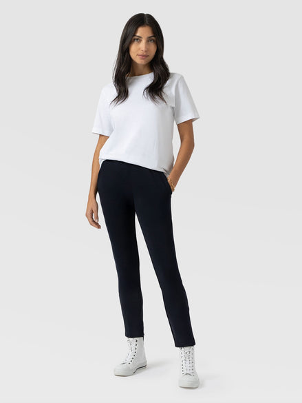 Finsbury Pant - Navy