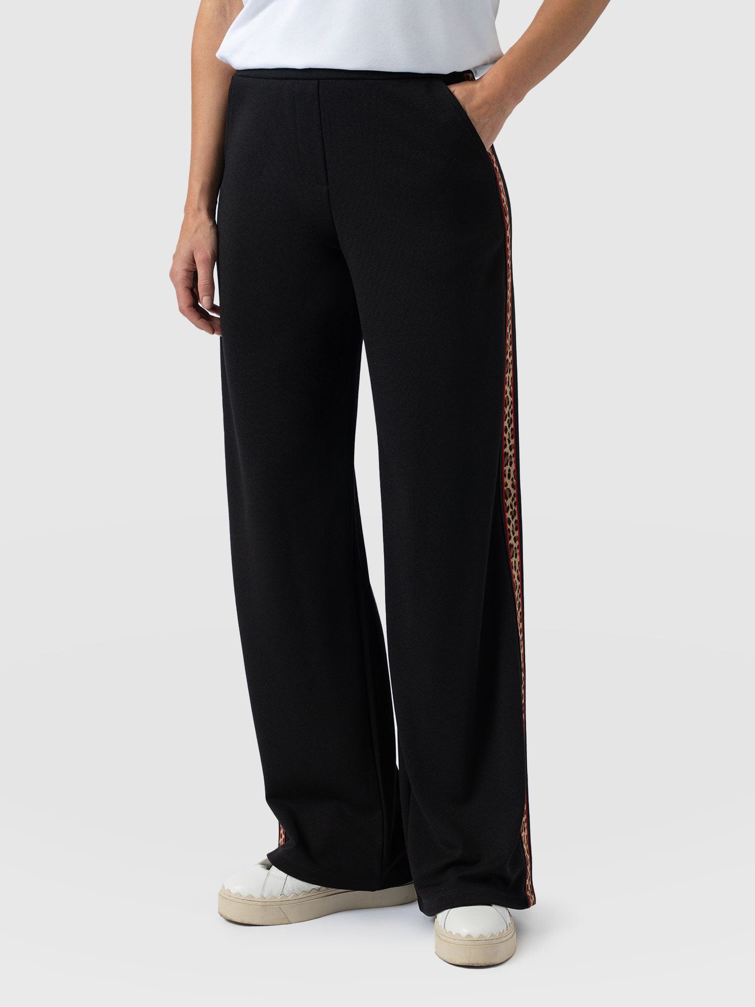 Hoxton Straight Leg Pant - Black - Leopard