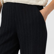 Hoxton Straight Leg Pant - Black Textured