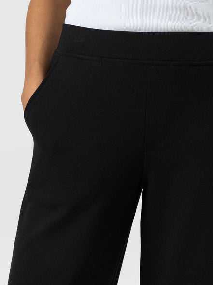 Hoxton Straight Leg Pant - Black